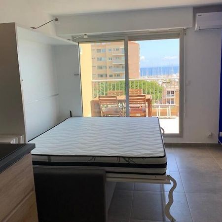 L'Effet Mer, Duplex Sur Le Port Avec Ses 2 Terrasses Vue Mer Ιέρ Εξωτερικό φωτογραφία