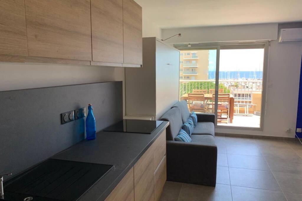 L'Effet Mer, Duplex Sur Le Port Avec Ses 2 Terrasses Vue Mer Ιέρ Εξωτερικό φωτογραφία